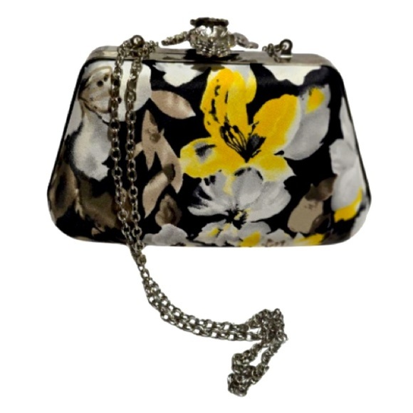 R.S.V.P. Floral Rsvp Hard
Clutch Bag with Chain Strap - Picture 1 of 9